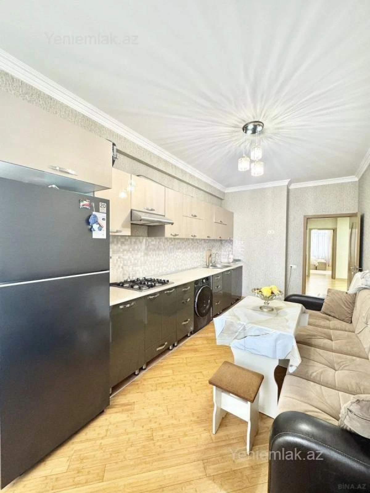 Satılır 2 otaqlı yeni tikili 99 m²