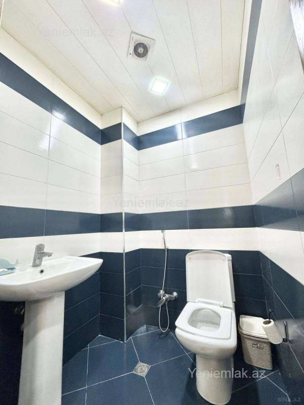 Satılır 2 otaqlı yeni tikili 99 m²