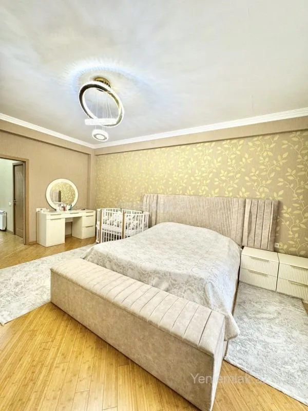 Satılır 2 otaqlı yeni tikili 99 m²