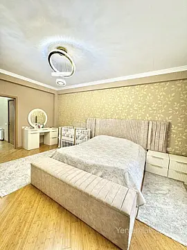Satılır 2 otaqlı yeni tikili 99 m²