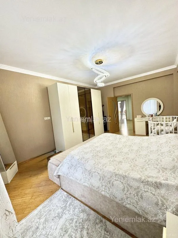 Satılır 2 otaqlı yeni tikili 99 m²