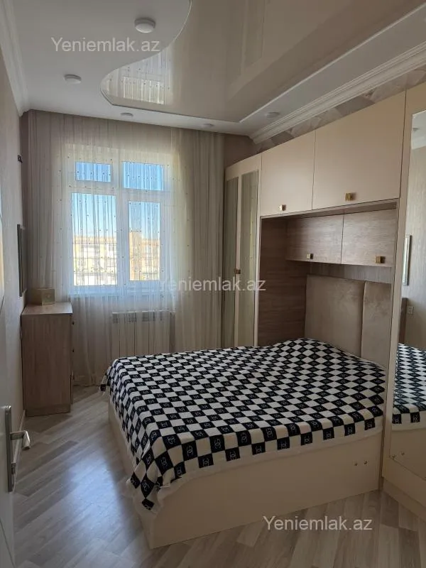 Satılır 3 otaqlı yeni tikili 80 m²