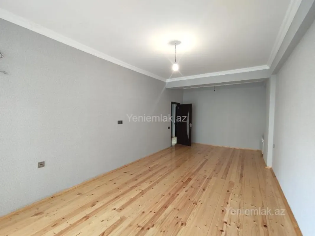 Satılır 3 otaqlı yeni tikili 115 m²