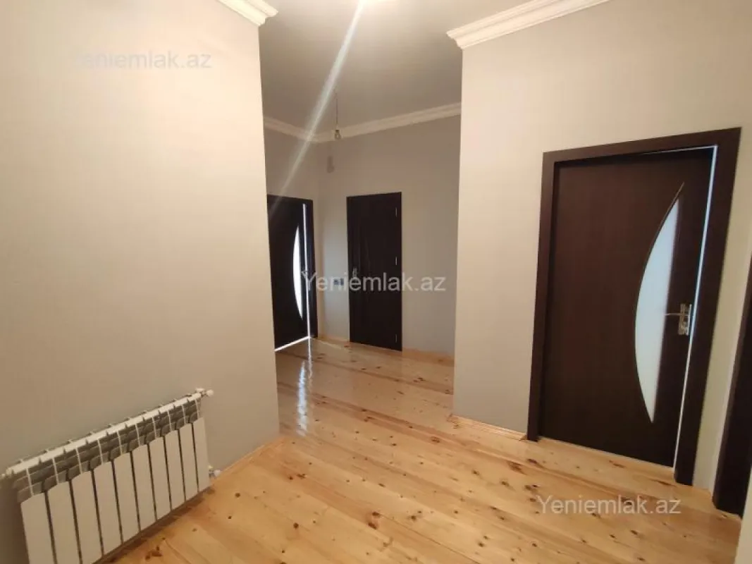 Satılır 3 otaqlı yeni tikili 115 m²