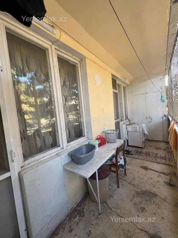 Satılır 1 otaqlı köhnə tikili 47 m²