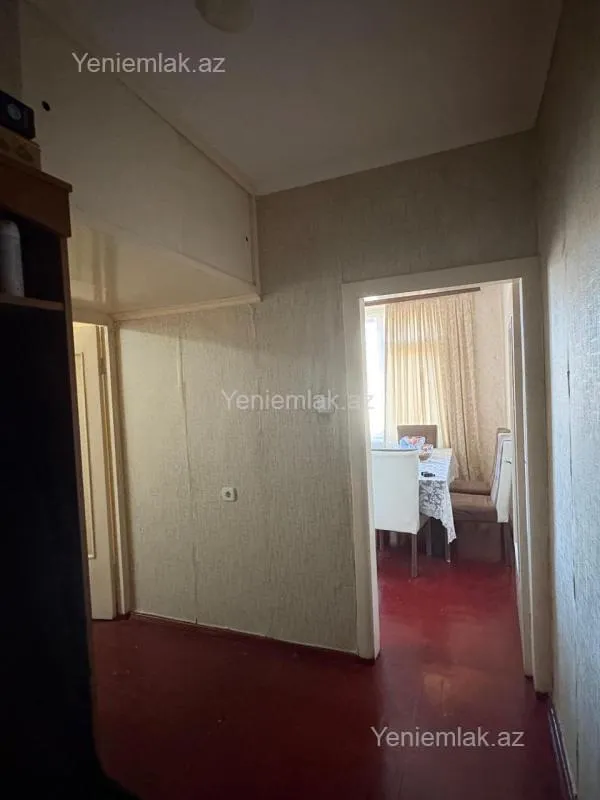 Satılır 1 otaqlı köhnə tikili 47 m²