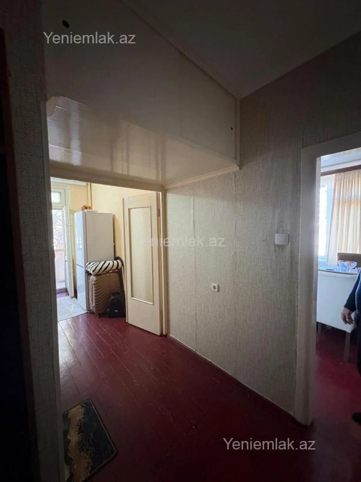 Satılır 1 otaqlı köhnə tikili 47 m²