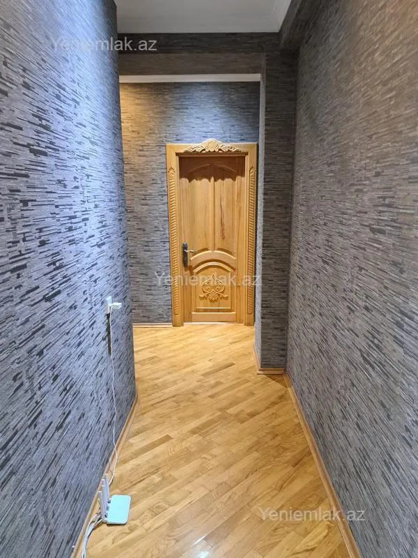 Satılır 3 otaqlı yeni tikili 140 m²