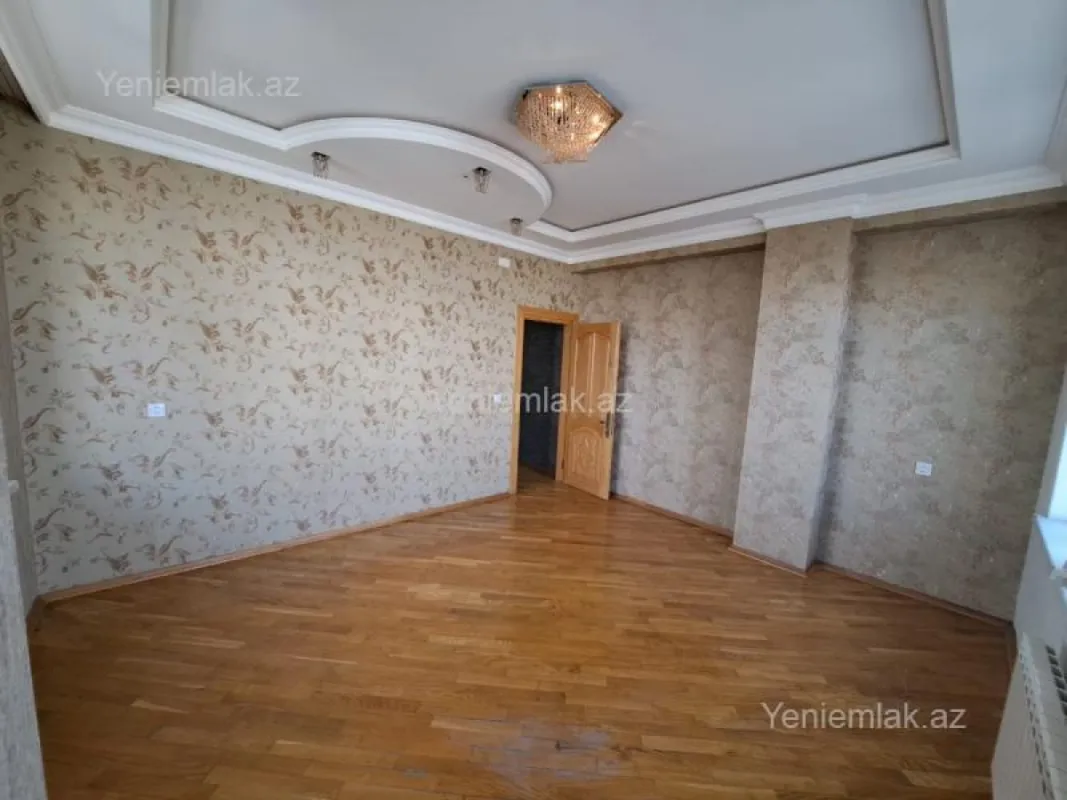 Satılır 3 otaqlı yeni tikili 140 m²