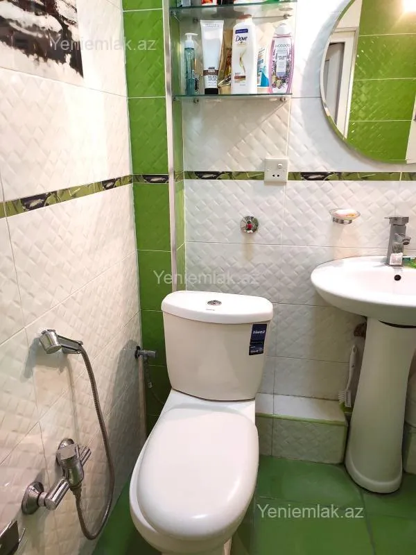 Satılır 2 otaqlı köhnə tikili 40 m²
