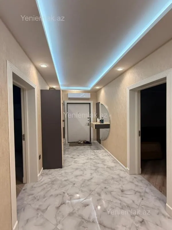 Satılır 3 otaqlı köhnə tikili 85 m²