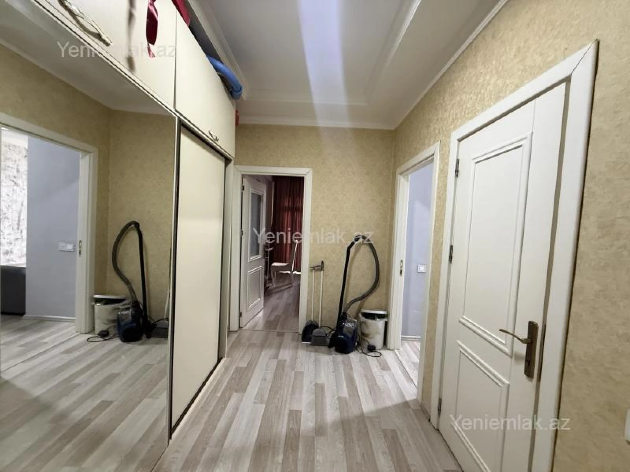 Satılır 2 otaqlı yeni tikili 57 m²