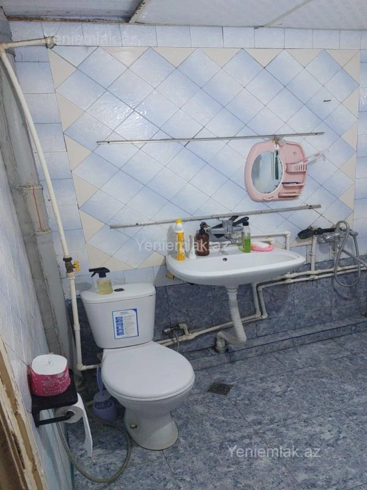 Satılır 1 otaqlı köhnə tikili 47 m²