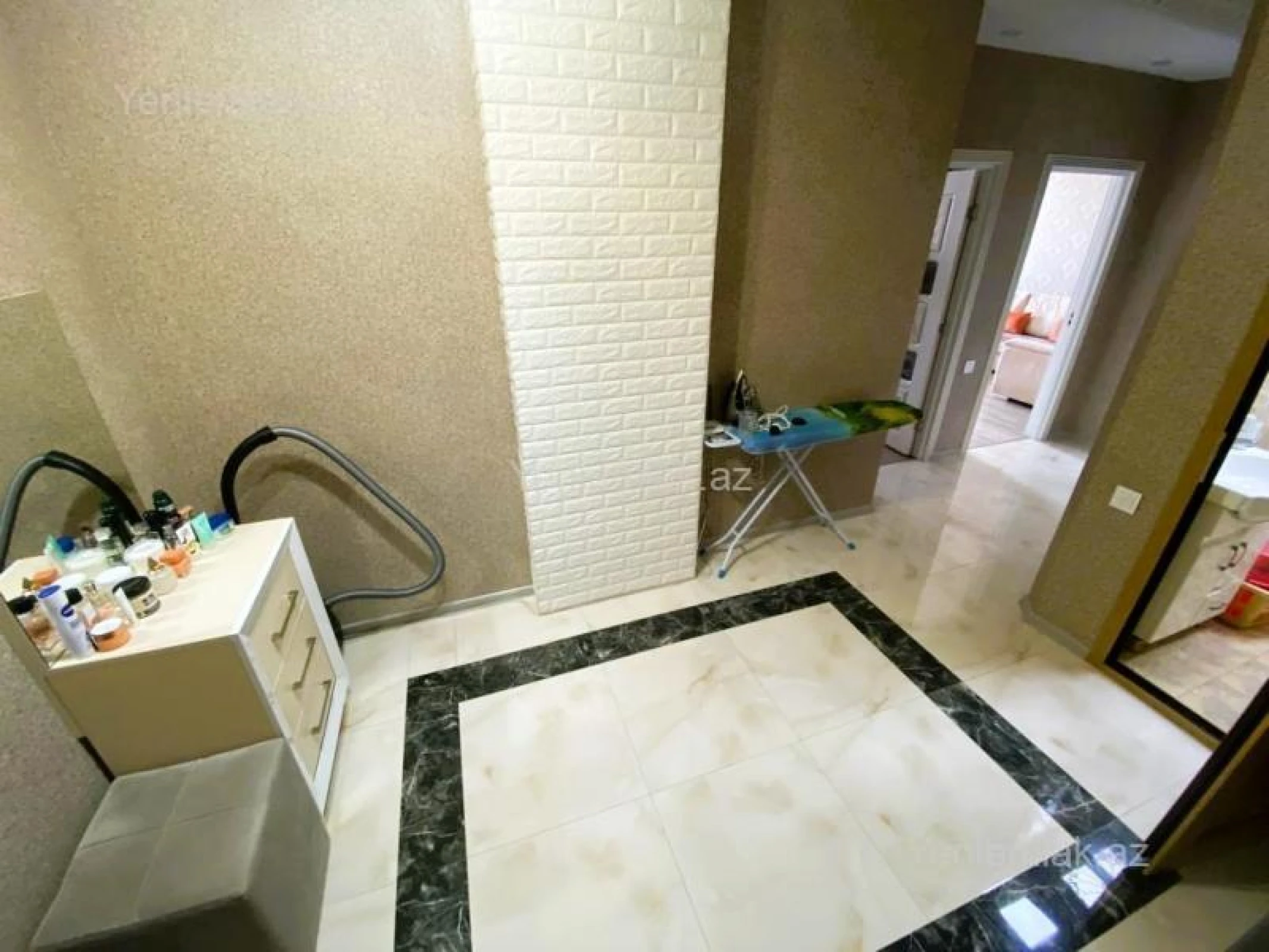 Satılır 2 otaqlı yeni tikili 65 m²