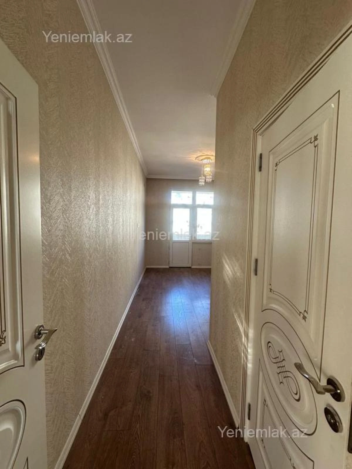 Satılır 3 otaqlı yeni tikili 105 m²