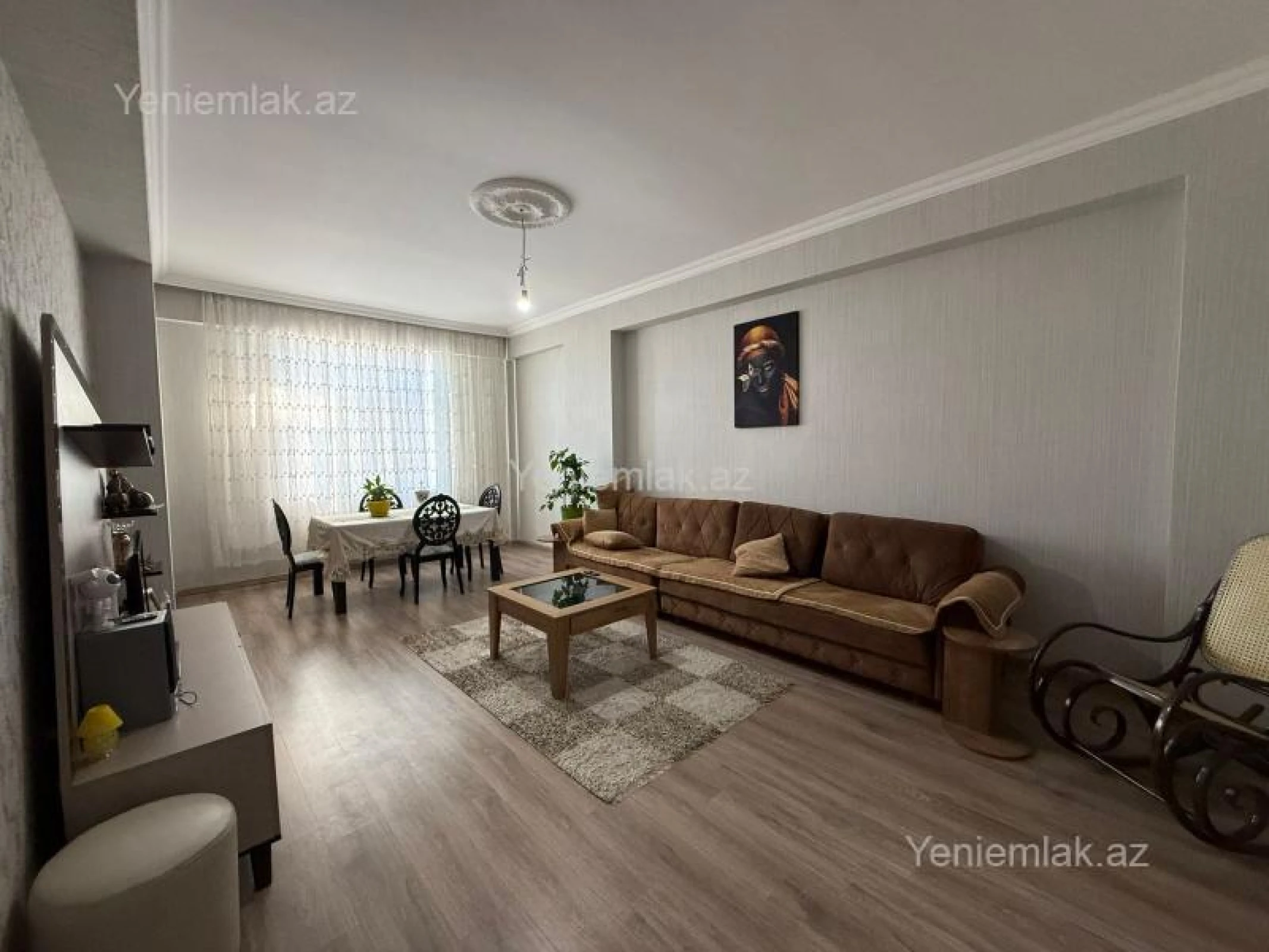 Satılır 3 otaqlı yeni tikili 120 m²