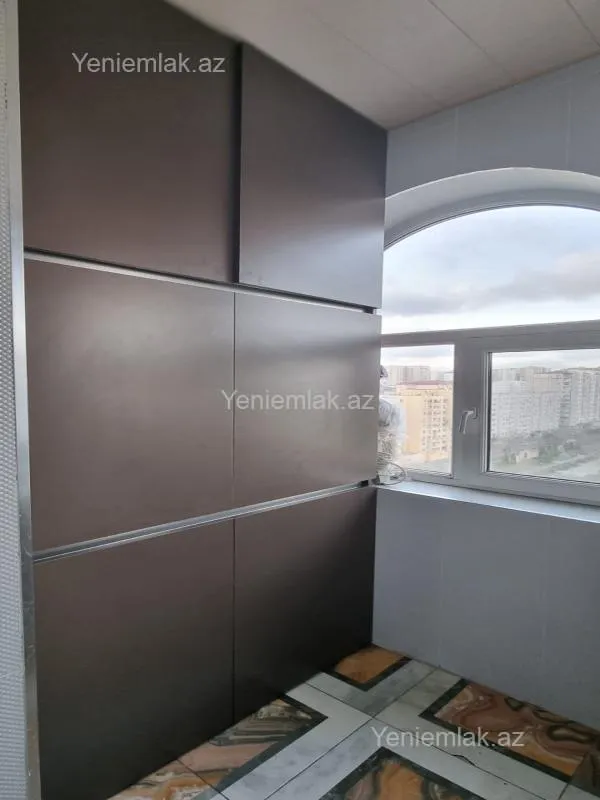 Satılır 3 otaqlı yeni tikili 110 m²