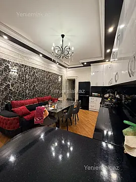 Satılır 3 otaqlı yeni tikili 135 m²