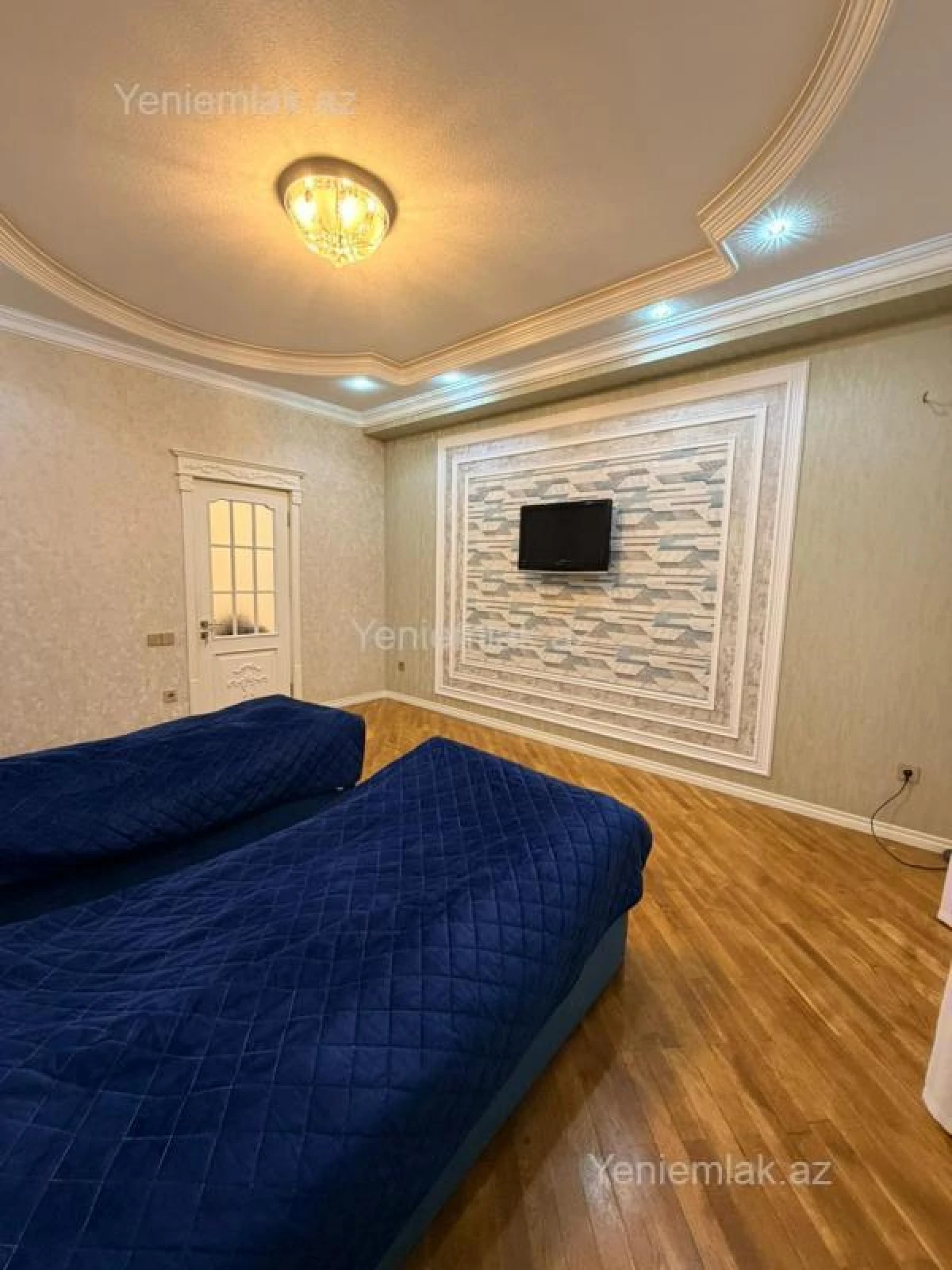Satılır 3 otaqlı yeni tikili 135 m²