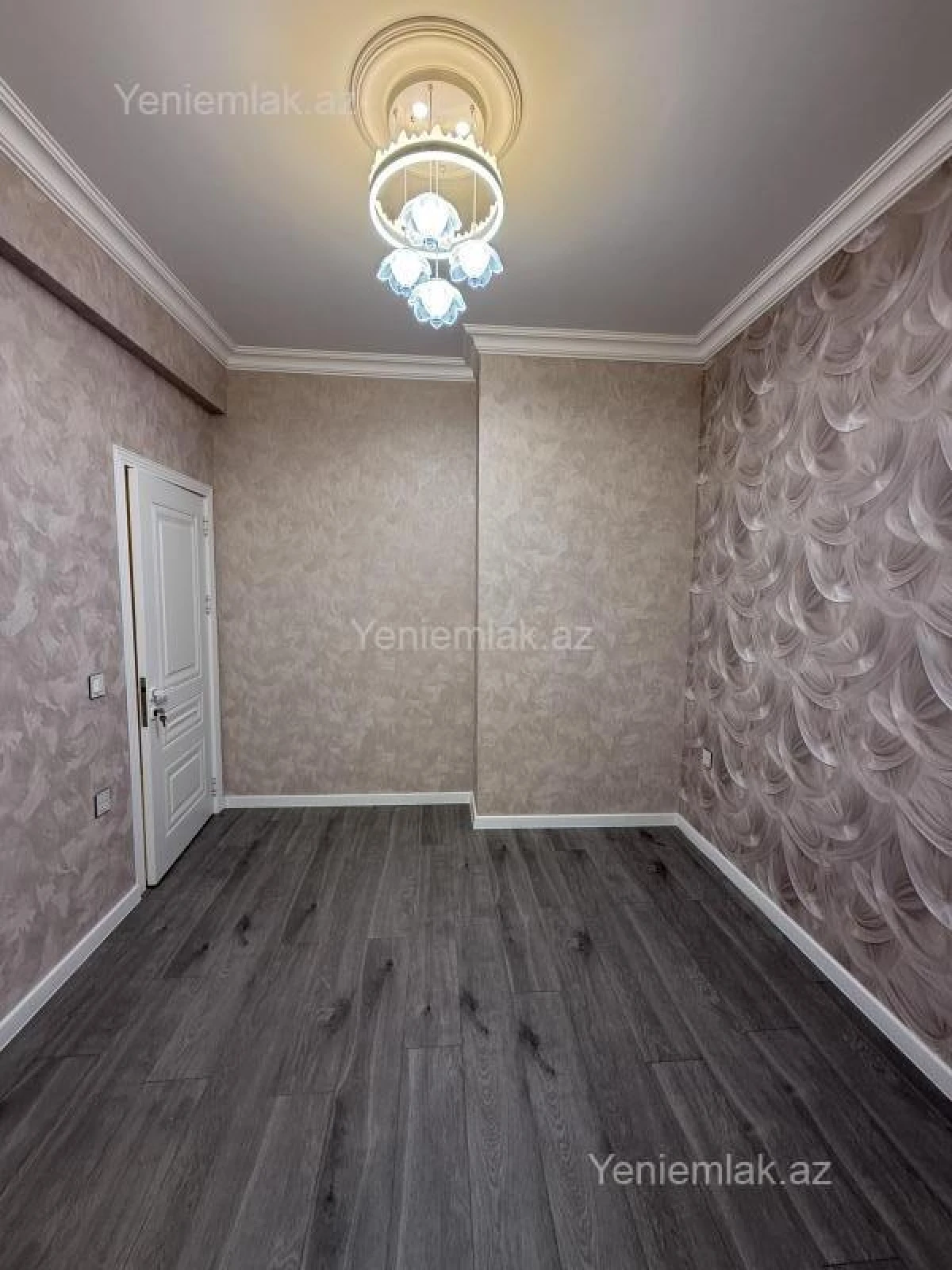Satılır 3 otaqlı yeni tikili 74 m²