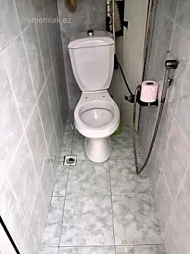 Satılır 2 otaqlı köhnə tikili 45 m²
