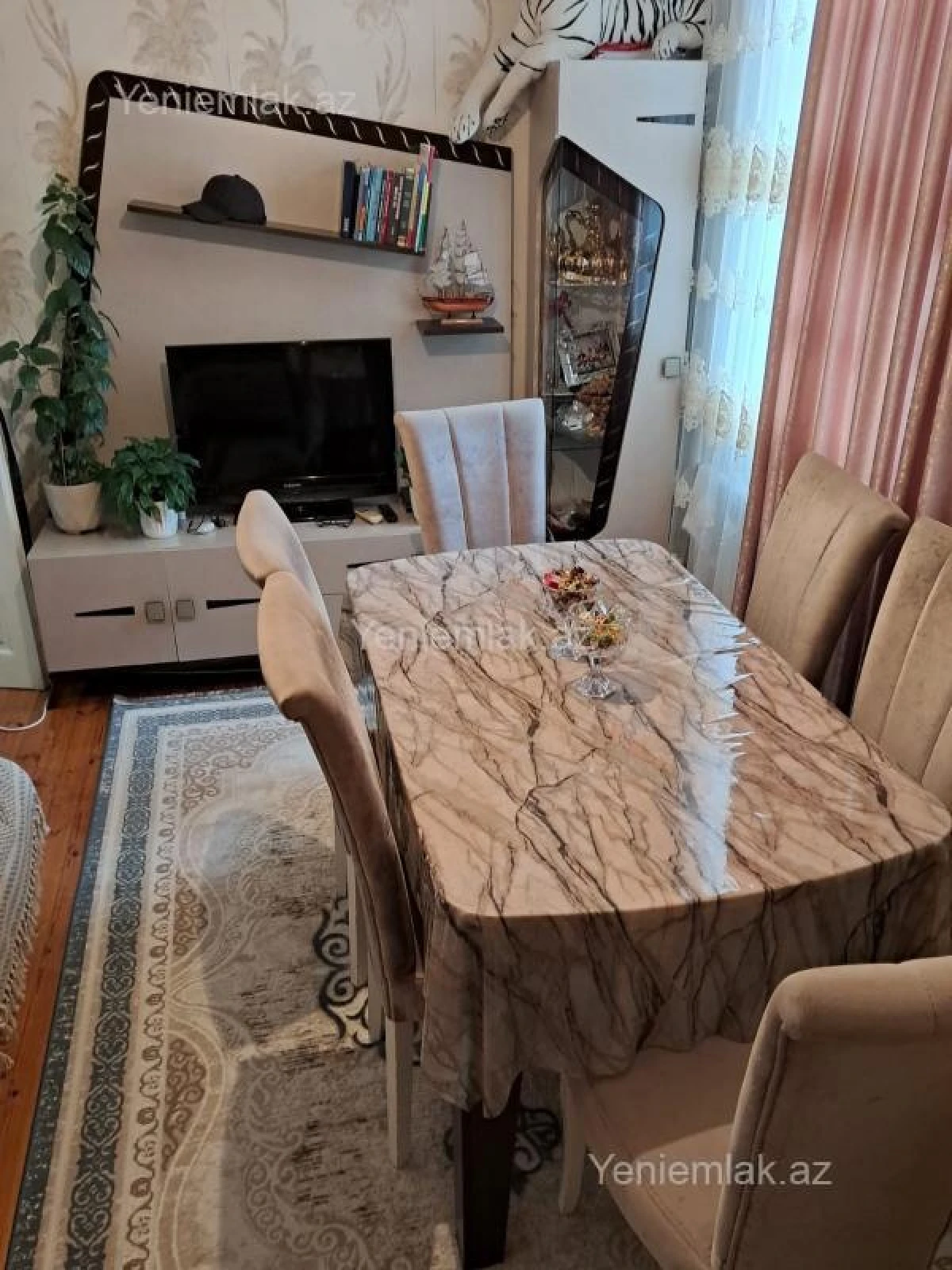 Satılır 2 otaqlı köhnə tikili 45 m²