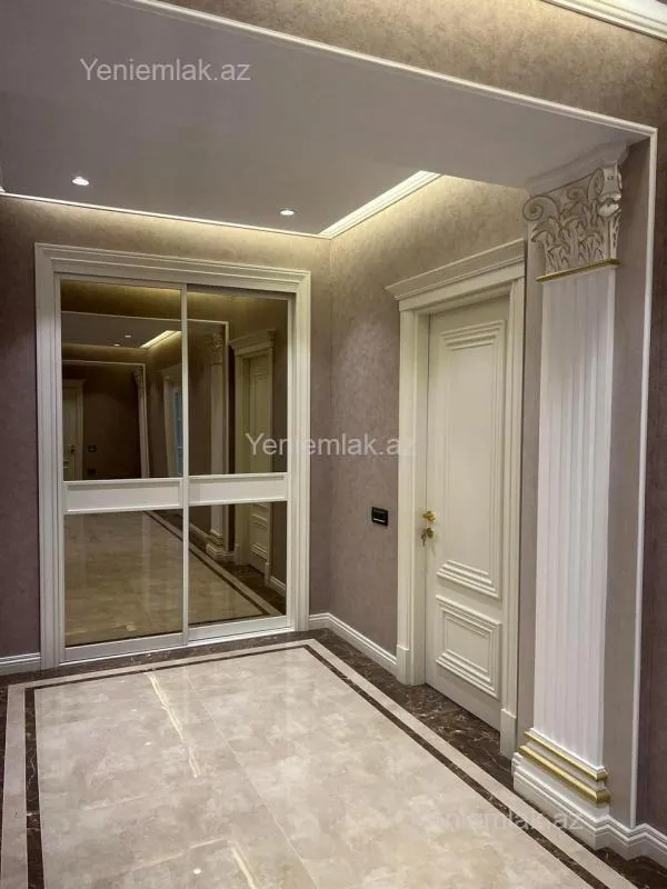 Satılır 2 otaqlı yeni tikili 112 m²