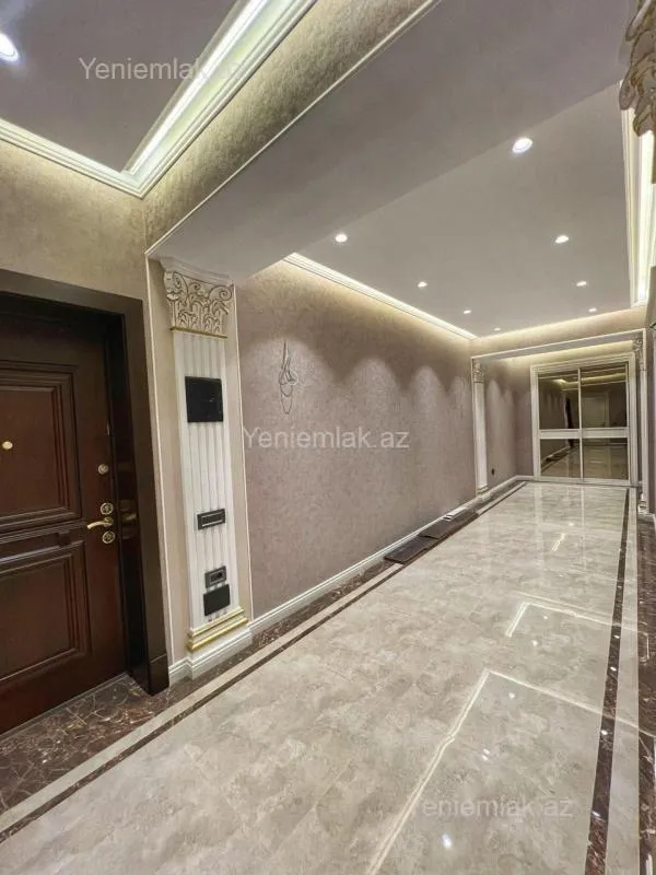 Satılır 2 otaqlı yeni tikili 112 m²