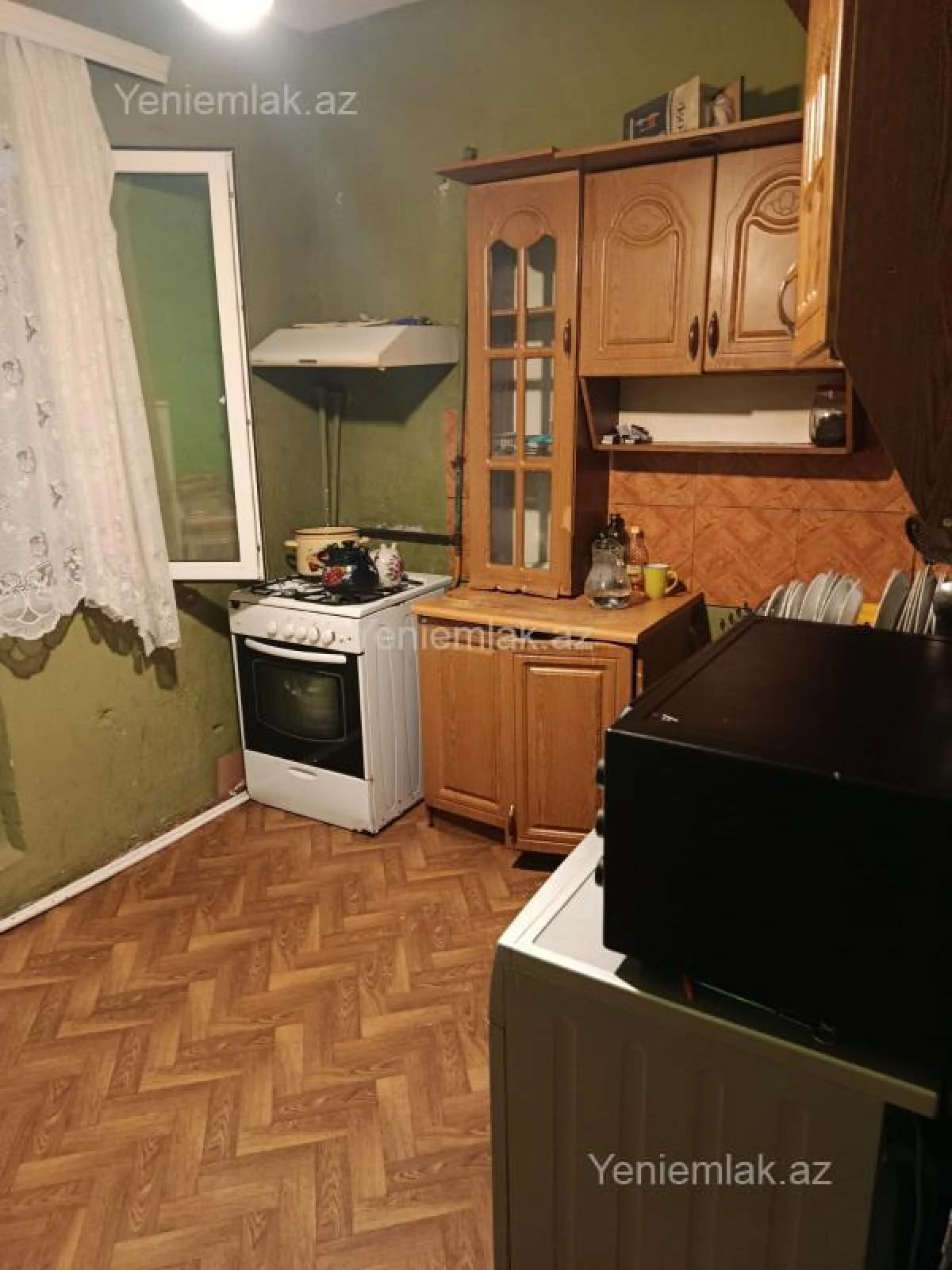 Satılır 3 otaqlı köhnə tikili 85 m²