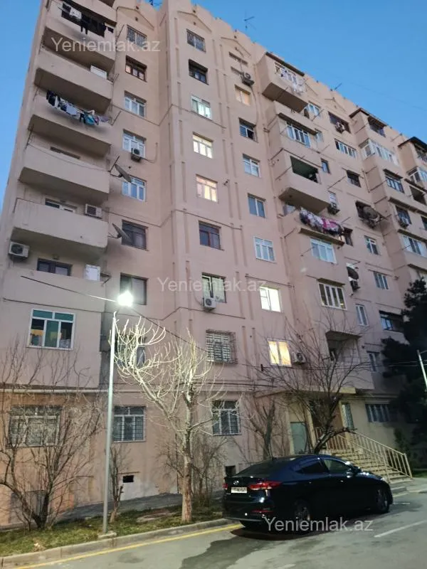 Satılır 3 otaqlı köhnə tikili 85 m²