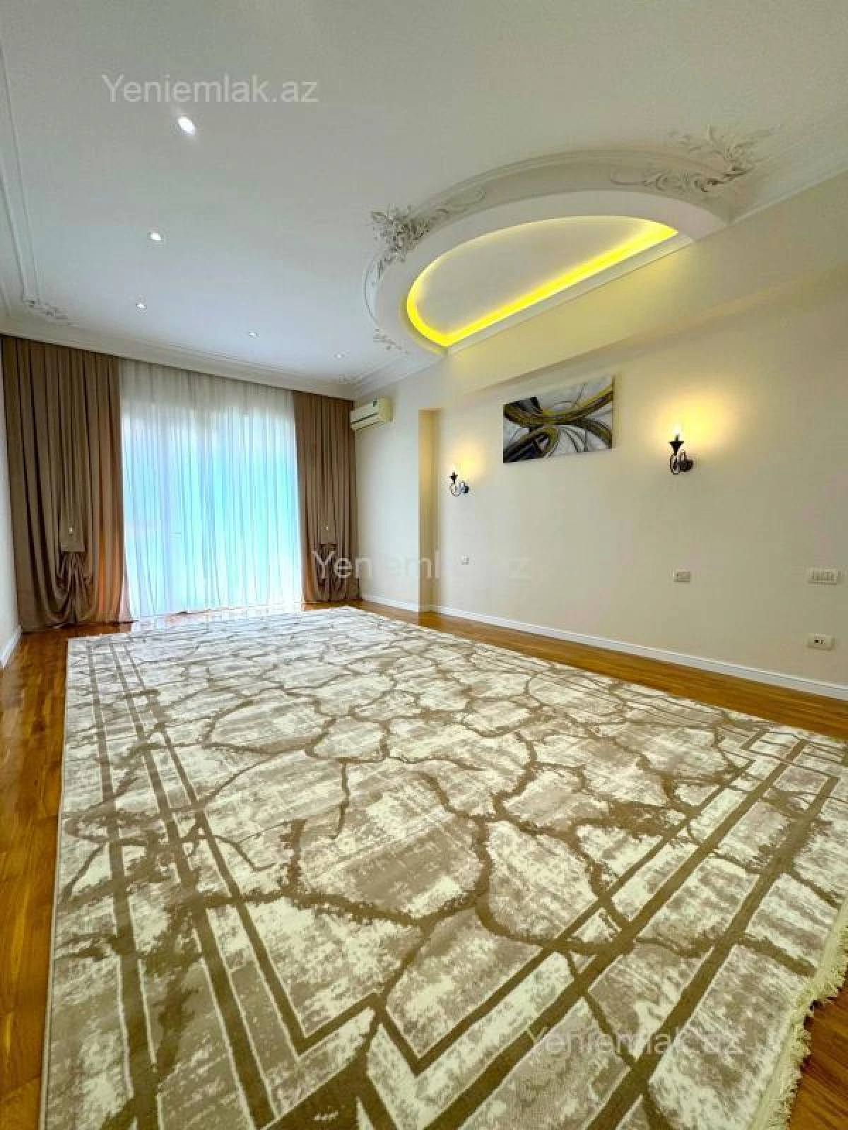 Satılır 4 otaqlı yeni tikili 225 m²