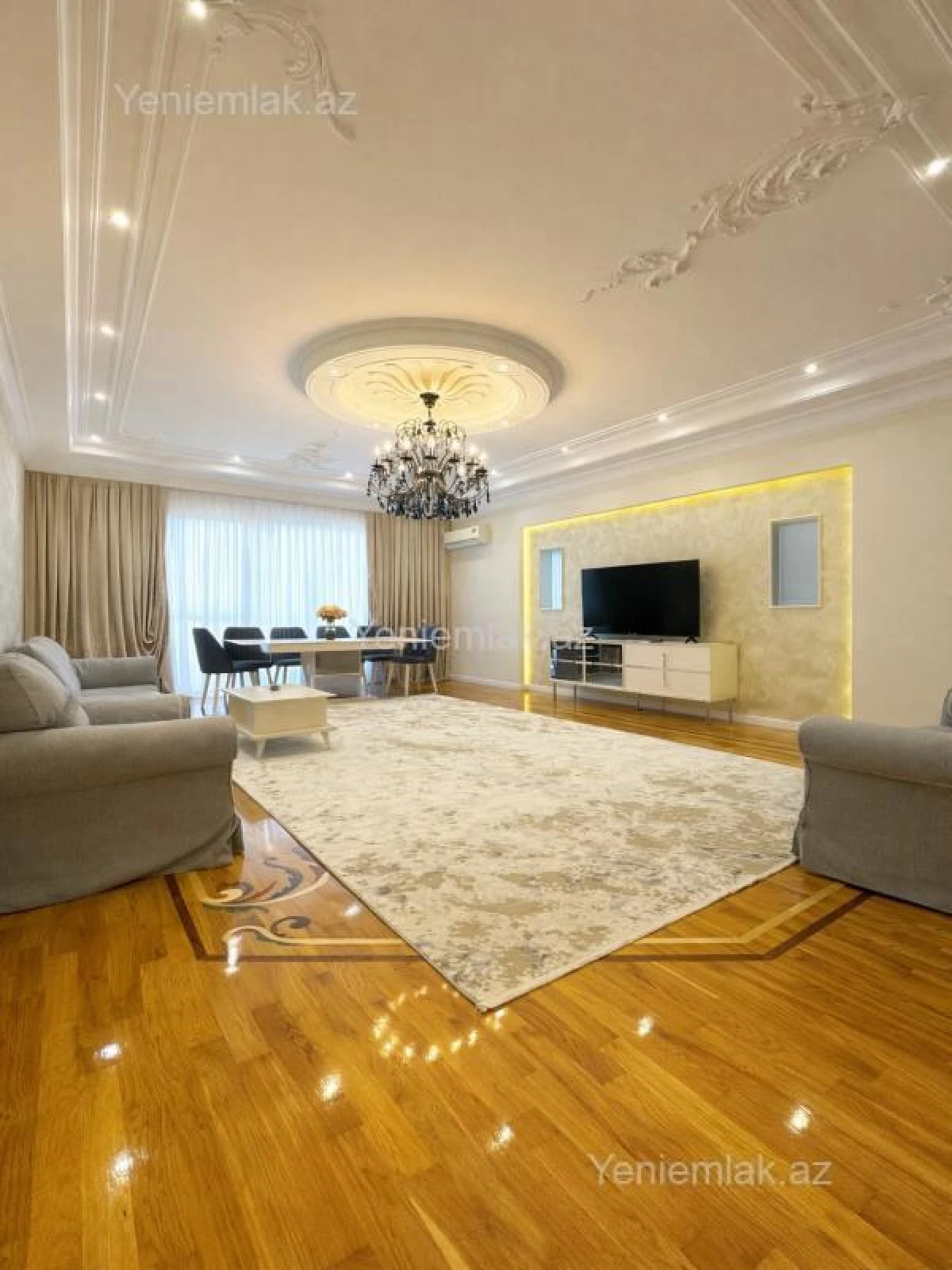Satılır 4 otaqlı yeni tikili 225 m²
