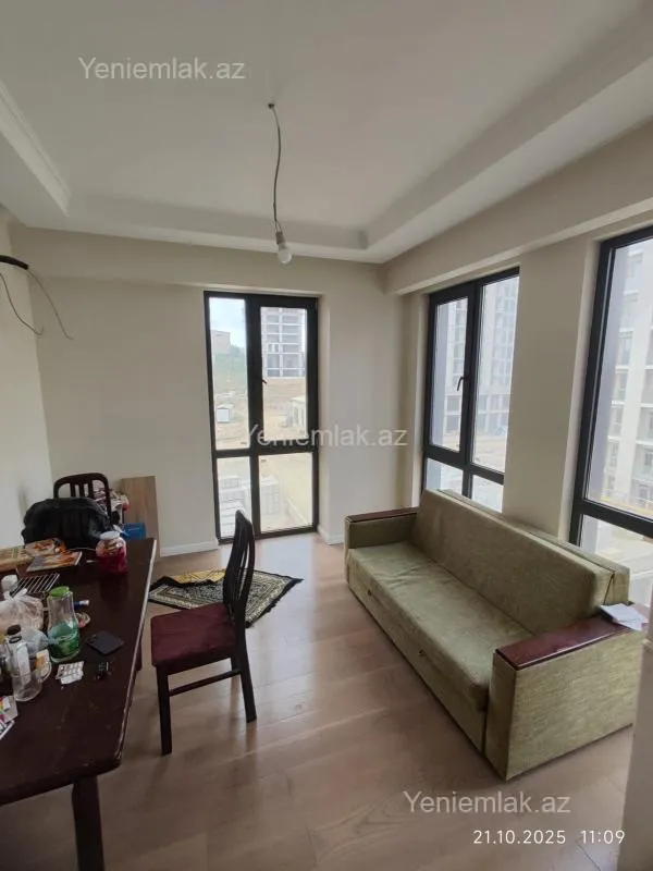 Satılır 2 otaqlı yeni tikili 55 m²