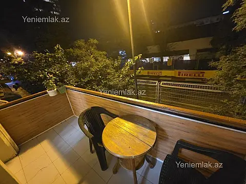 Satılır 2 otaqlı köhnə tikili 52 m² — Bakı, Səbail 2 otaq 52.00 m²