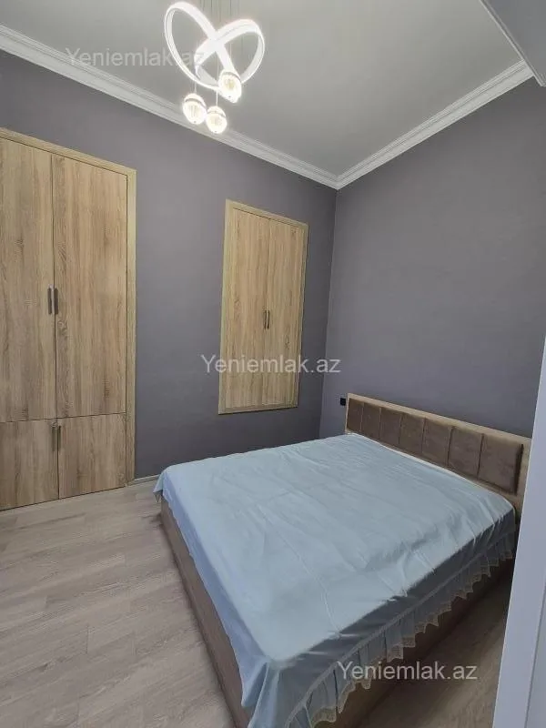 Satılır 2 otaqlı köhnə tikili 52 m²
