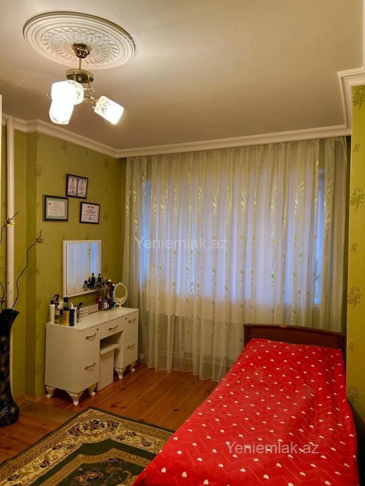 Satılır 3 otaqlı köhnə tikili 67 m²