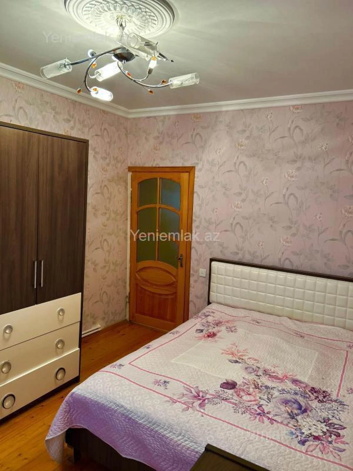 Satılır 3 otaqlı köhnə tikili 67 m²