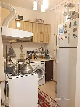 Satılır 2 otaqlı köhnə tikili 65 m²