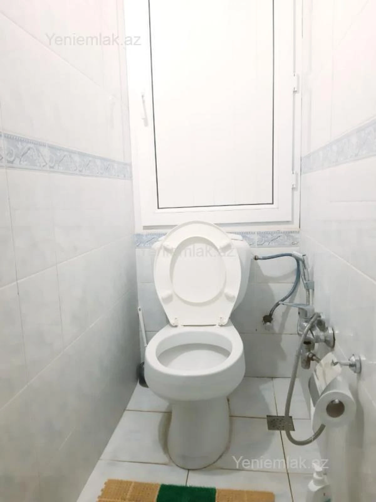 Satılır 2 otaqlı köhnə tikili 65 m²