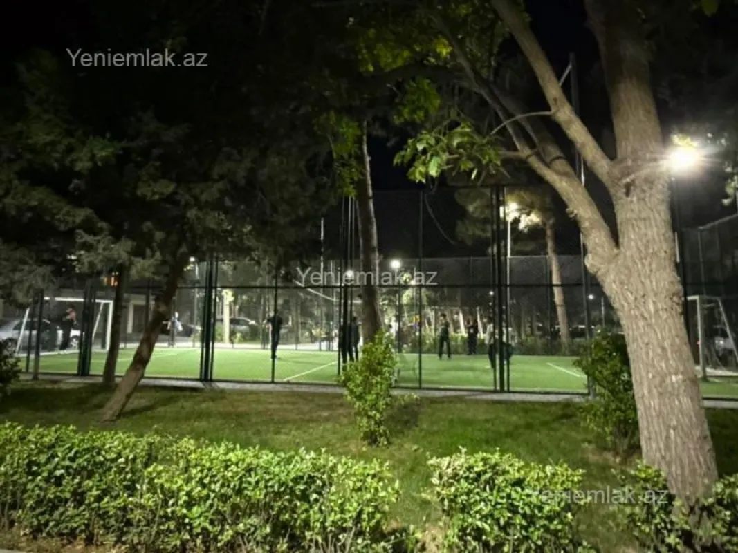 Satılır 2 otaqlı köhnə tikili 55 m²