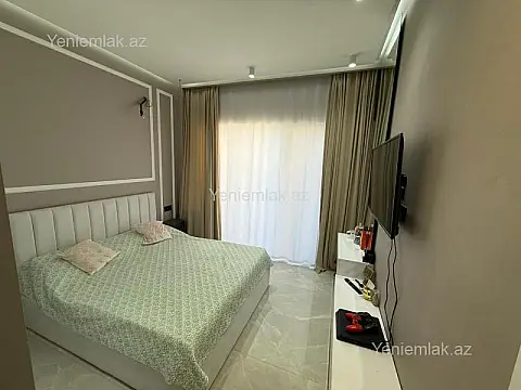 Satılır 3 otaqlı yeni tikili 122 m²