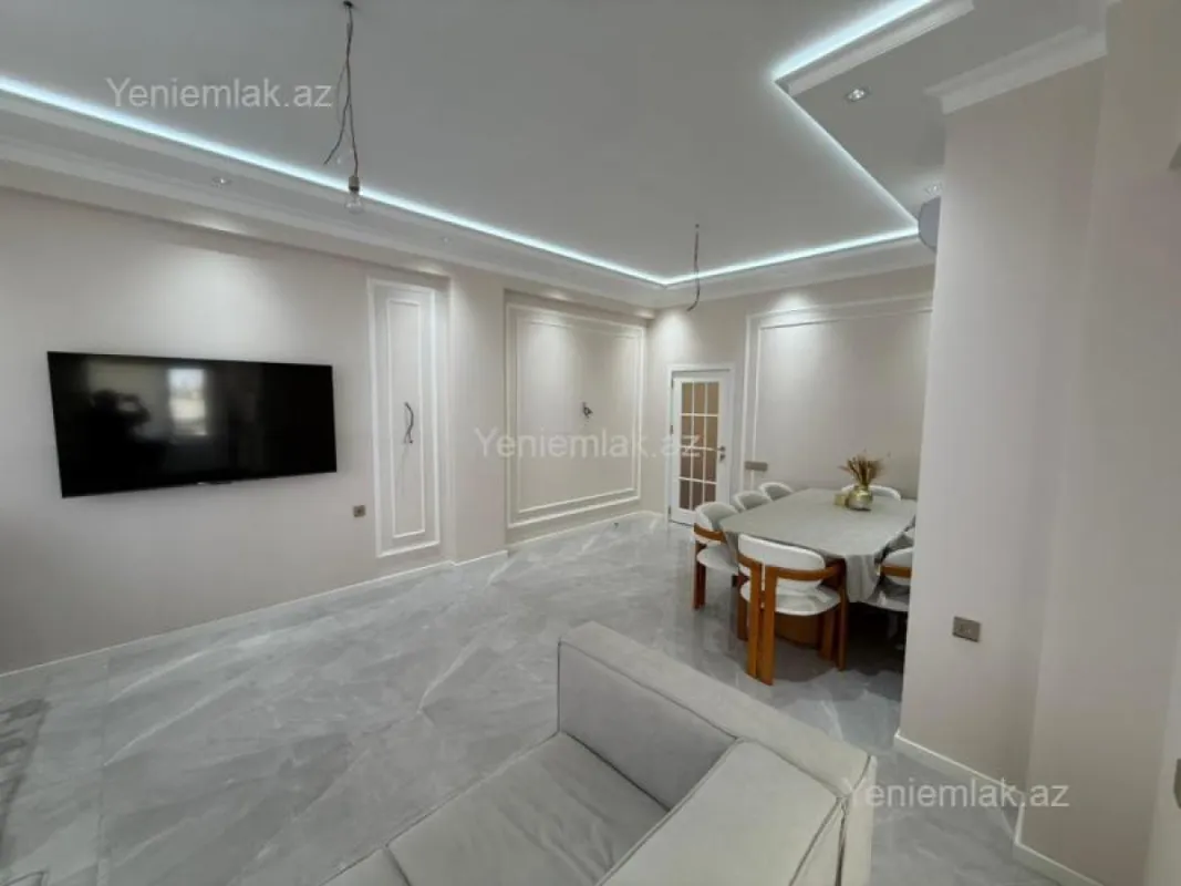 Satılır 3 otaqlı yeni tikili 122 m²