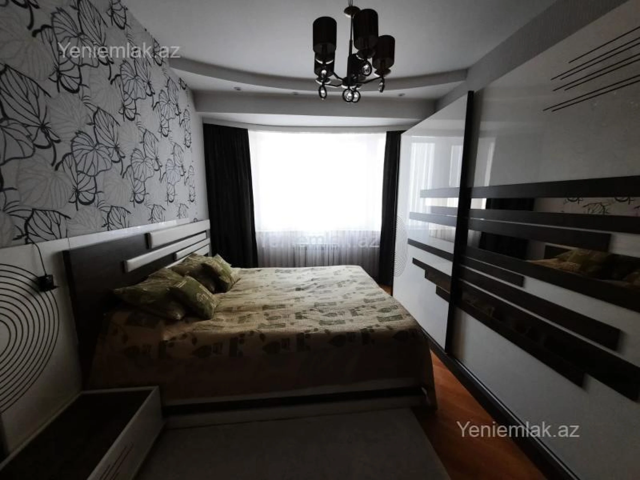 Satılır 2 otaqlı yeni tikili 83 m²