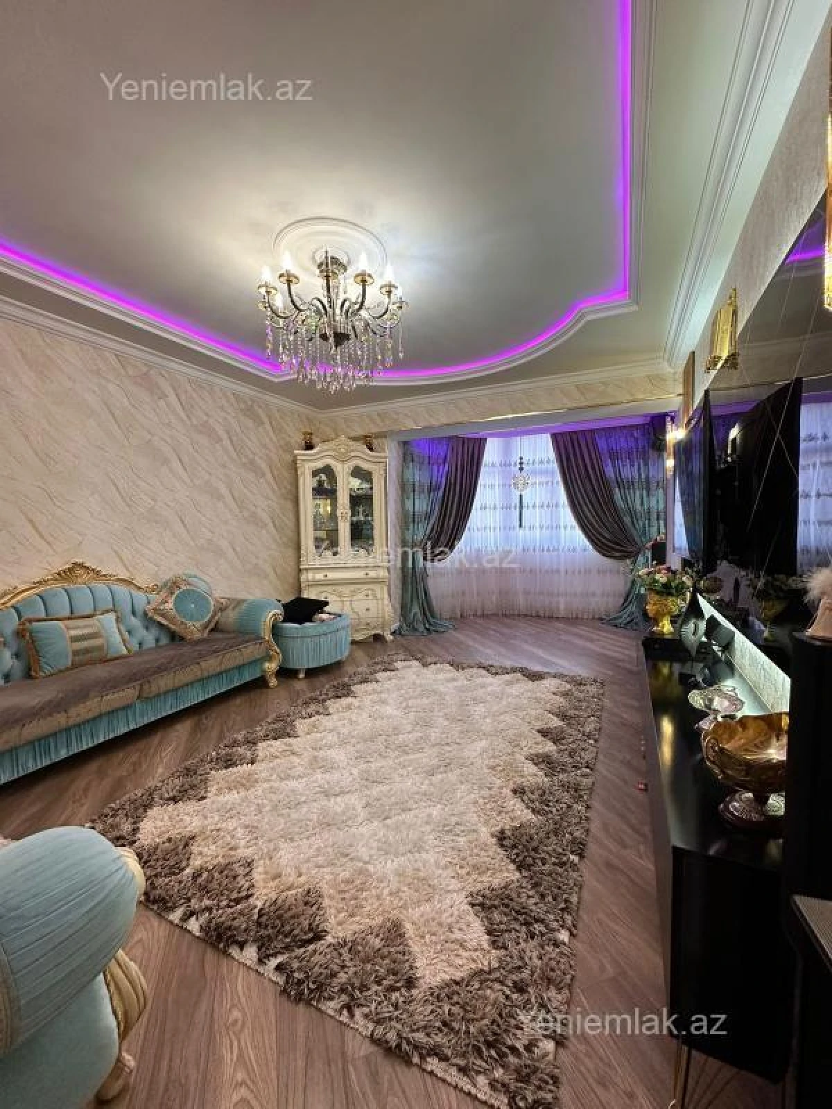 Satılır 3 otaqlı yeni tikili 120 m²