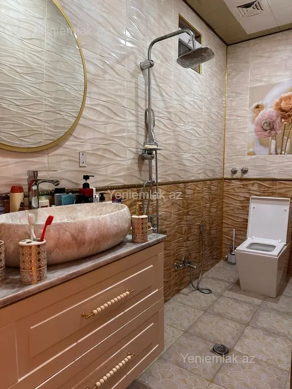 Satılır 3 otaqlı yeni tikili 120 m²