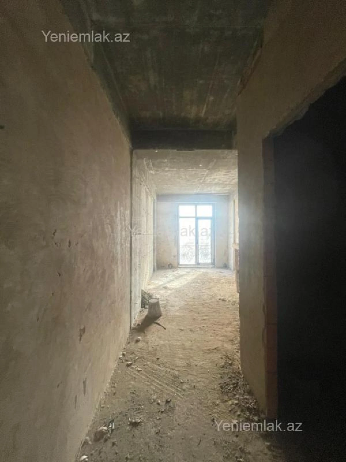 Satılır 3 otaqlı yeni tikili 172 m²