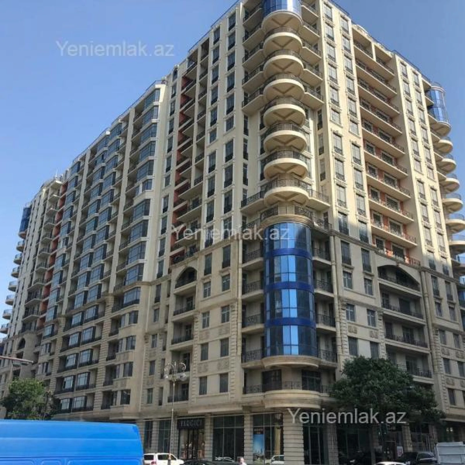 Satılır 3 otaqlı yeni tikili 172 m²