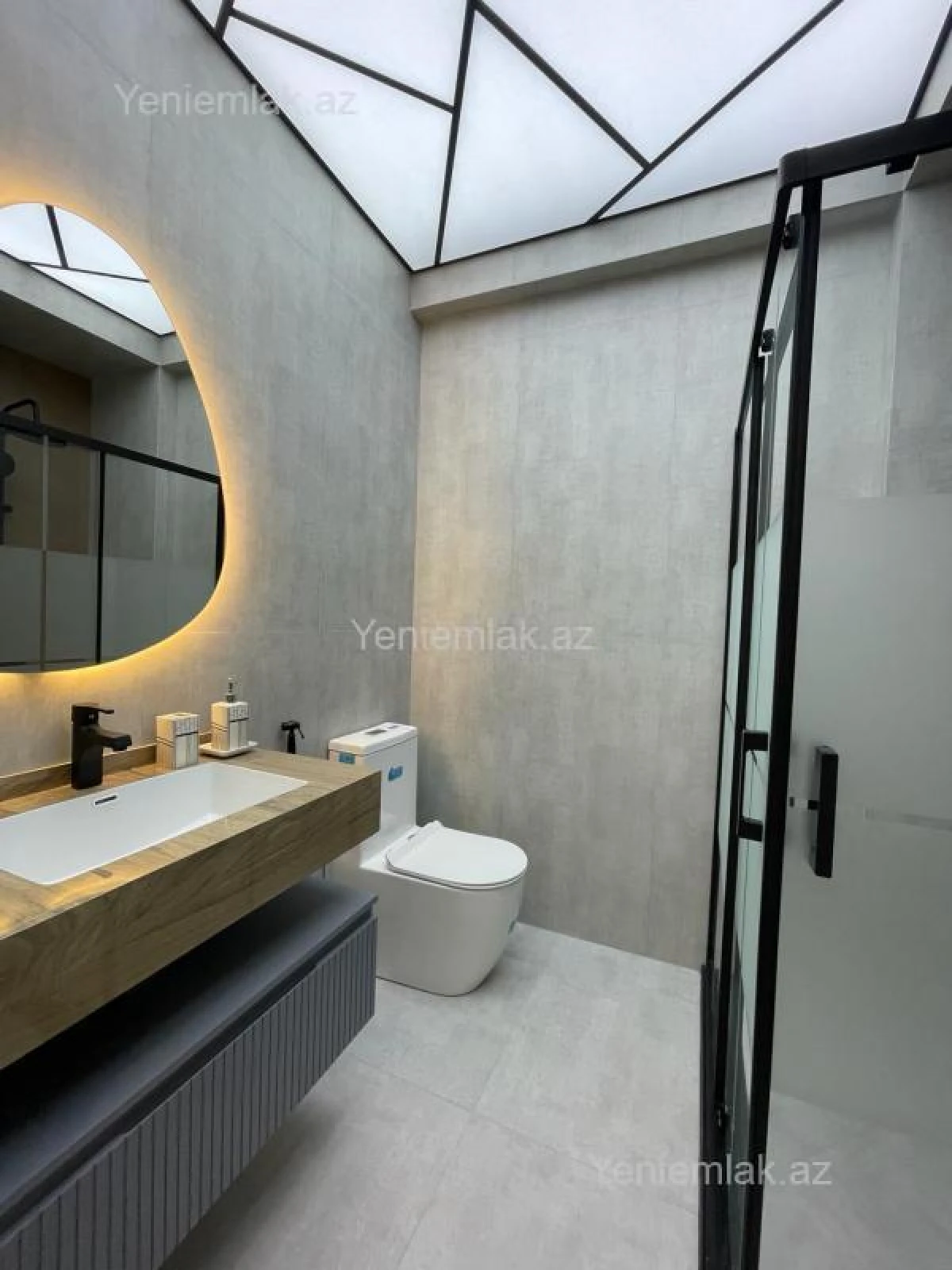 Satılır 2 otaqlı yeni tikili 54 m²