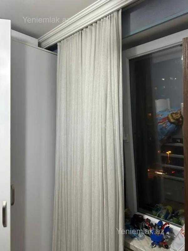 Satılır 3 otaqlı köhnə tikili 45 m²