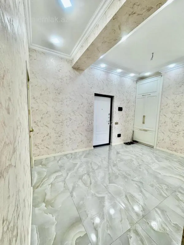 Satılır 2 otaqlı yeni tikili 69 m²